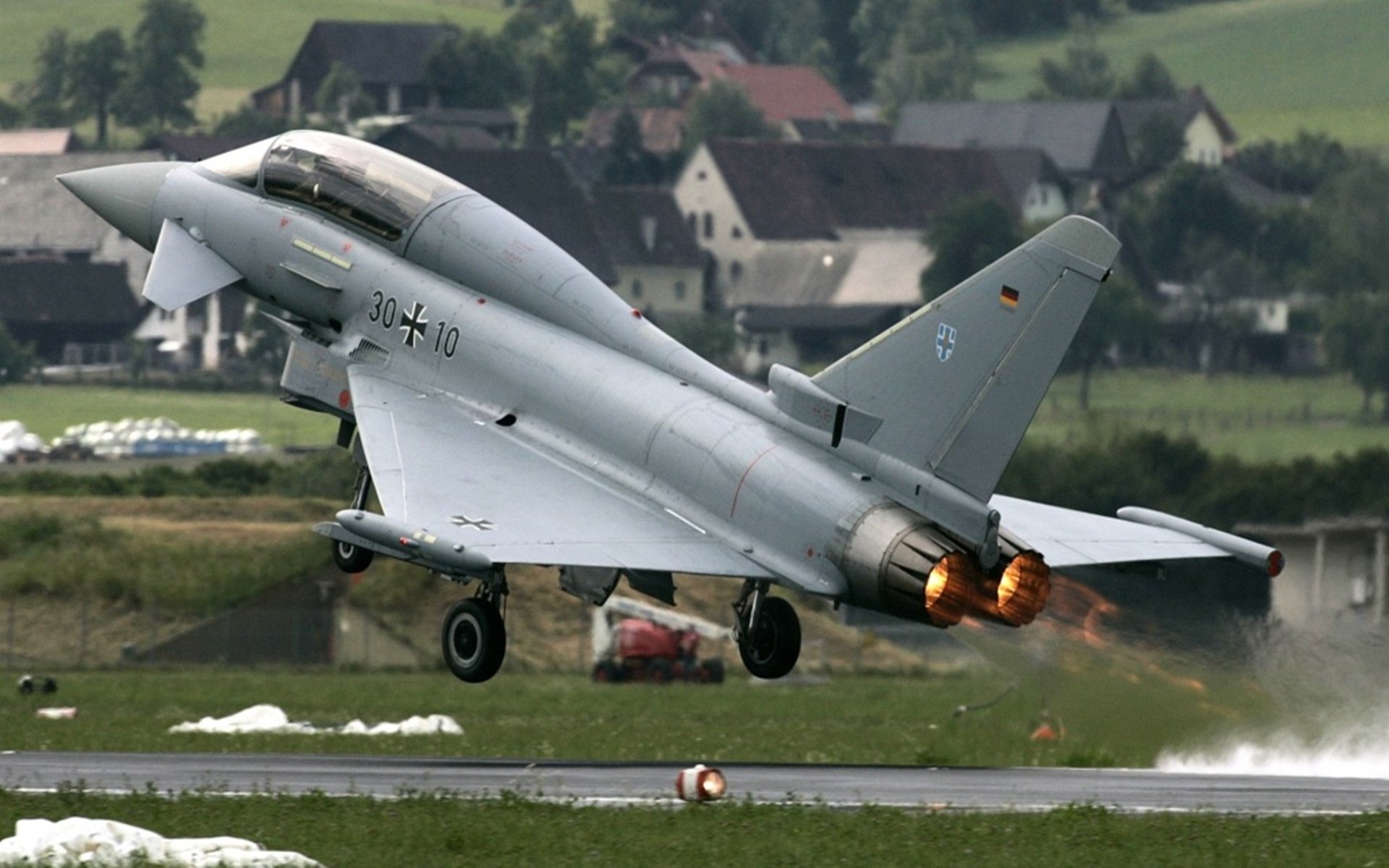 “青训营地建设提速,未来足球之星养成路径日益完善”,未来的足球之星