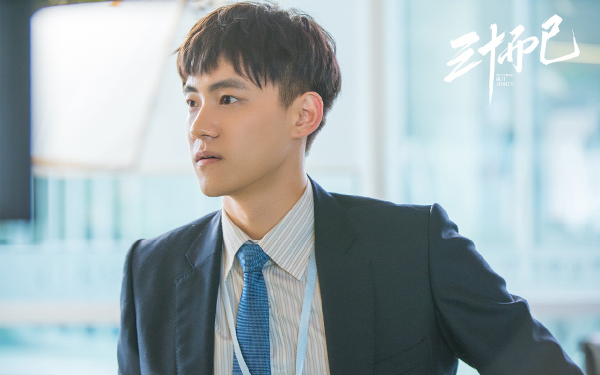 AYX体育-火箭篮网交锋激烈，场上对决壮观动人，火箭篮网比赛录像