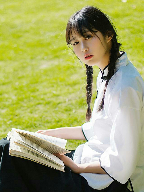 塔特的球场指挥官作用,令袋鼠队攻守如行云流水