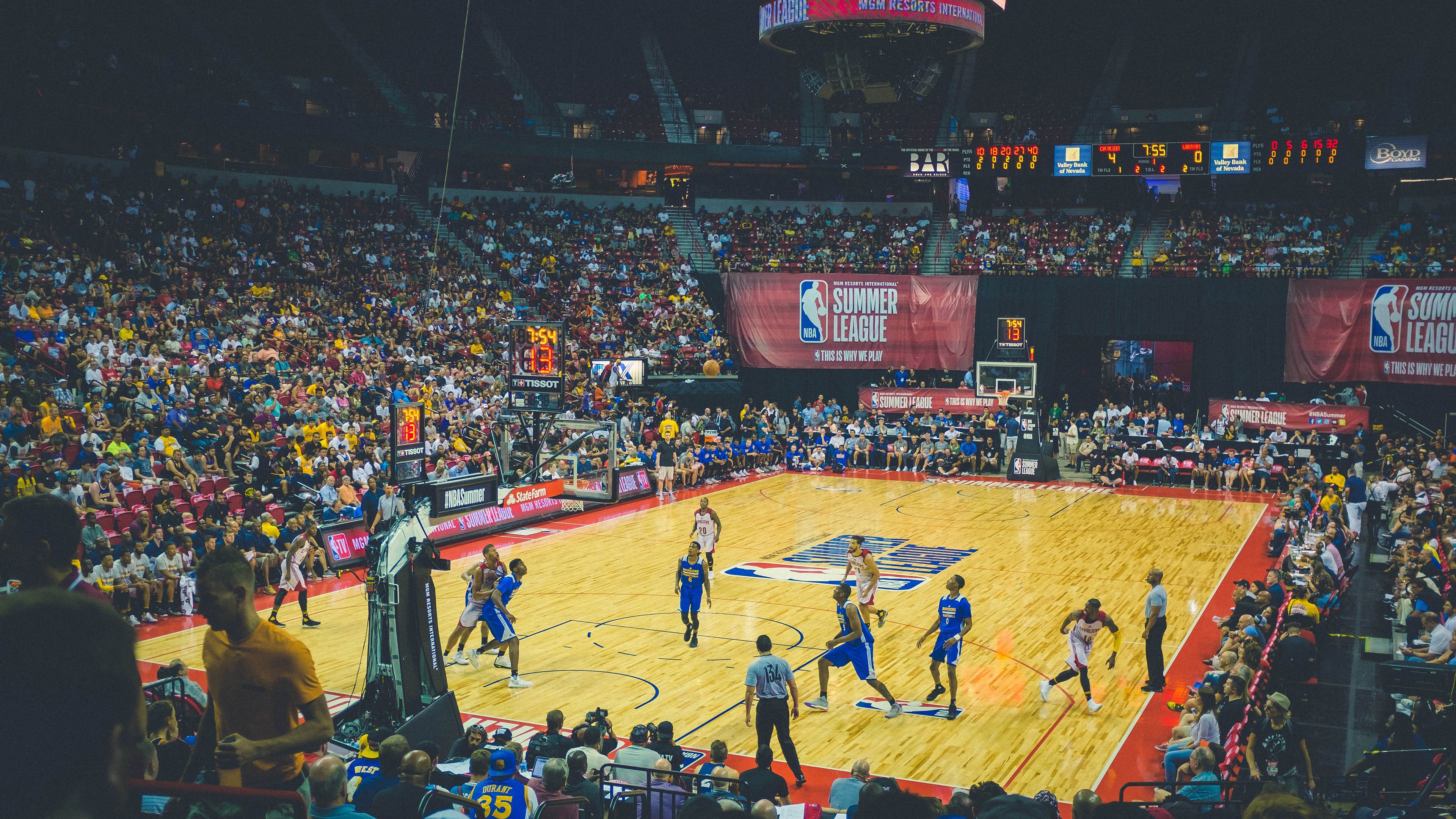 明星球员带货直播开启体育电商新模式，体育明星商业代言